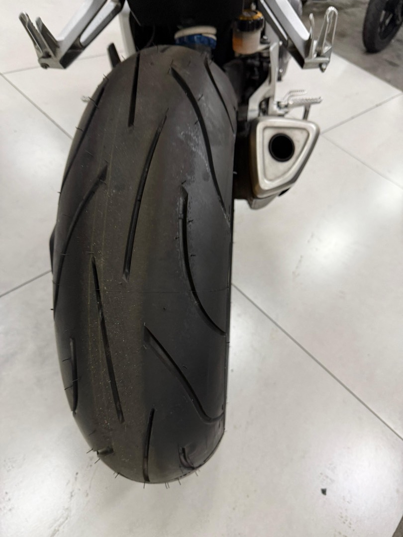 HONDA CB 1000R BLACK EDITION ABS