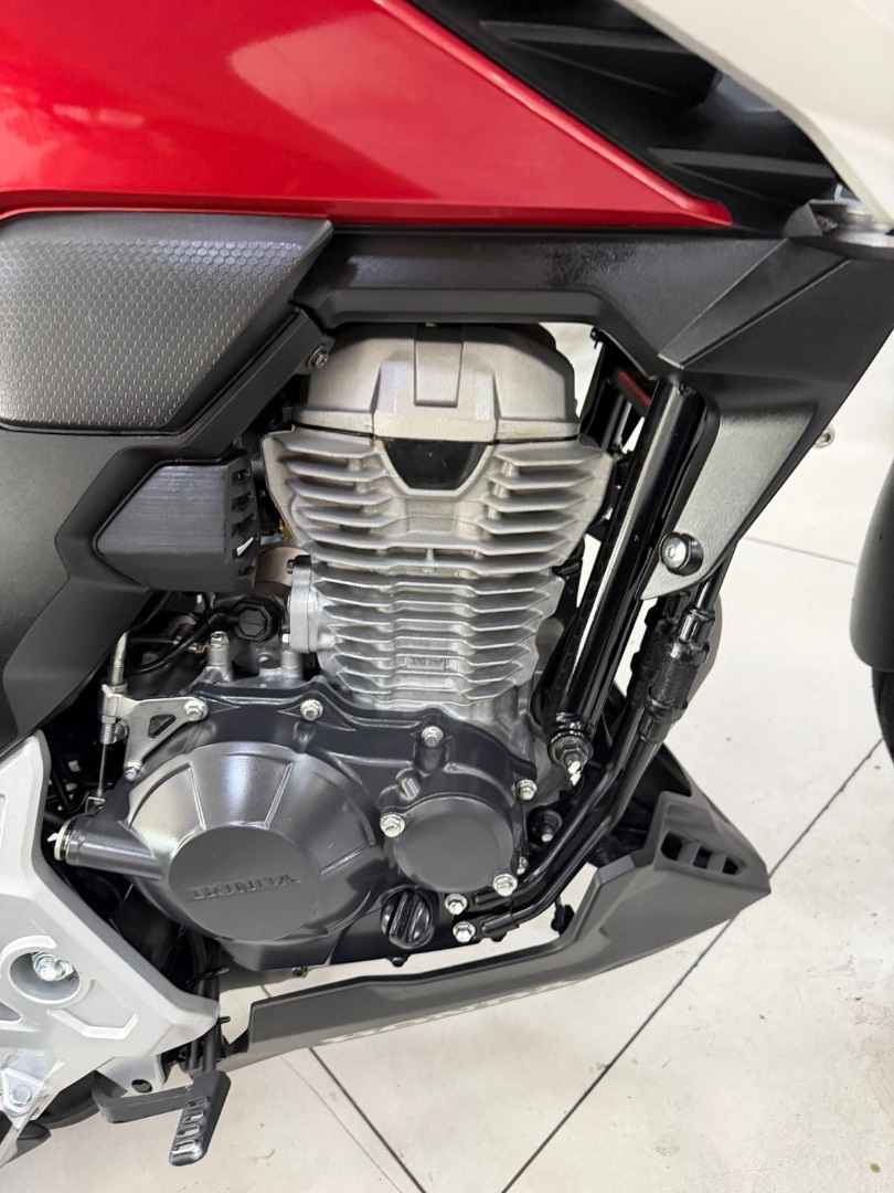 HONDA CB 300F TWISTER ABS