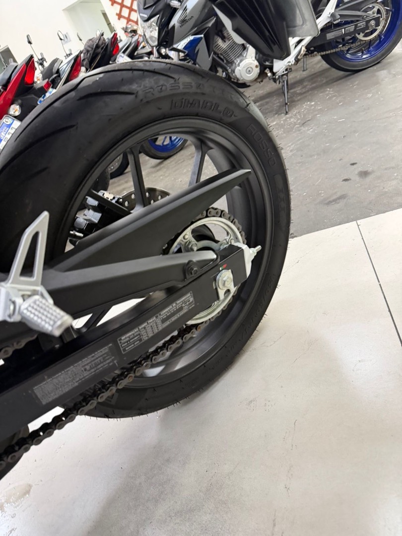 HONDA CB 300F TWISTER ABS