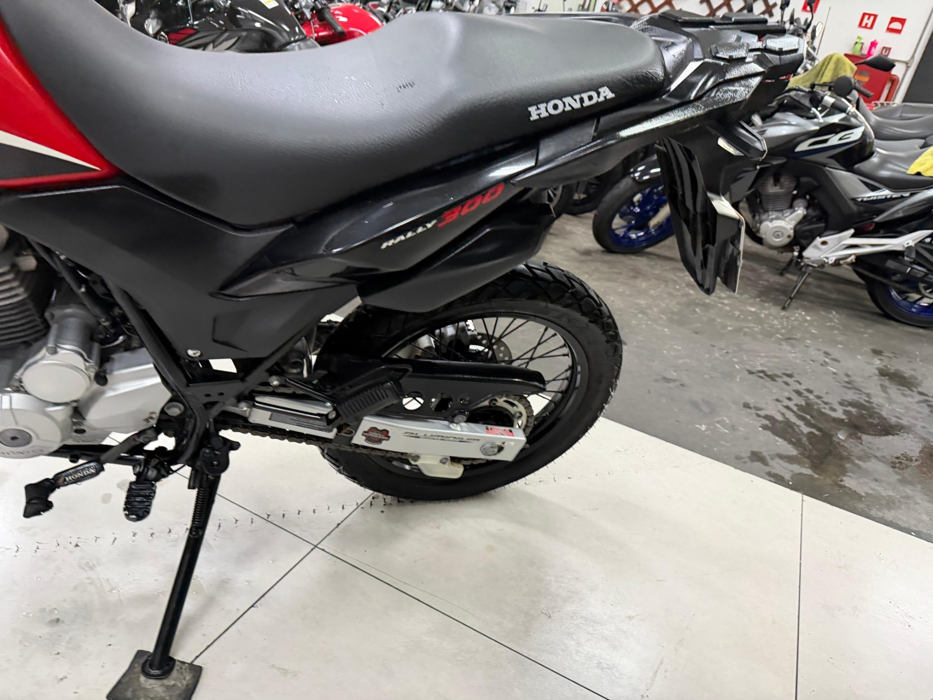 HONDA XRE 300 RALLY