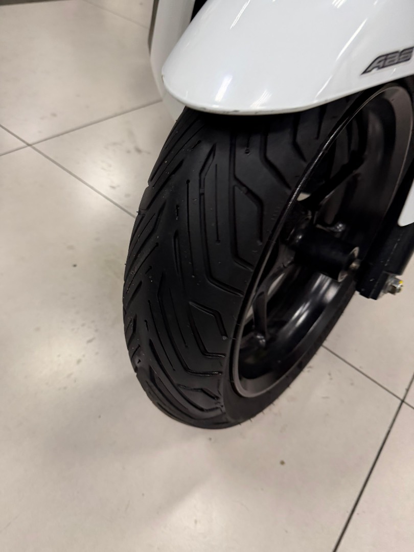 YAMAHA NMAX 160 ABS