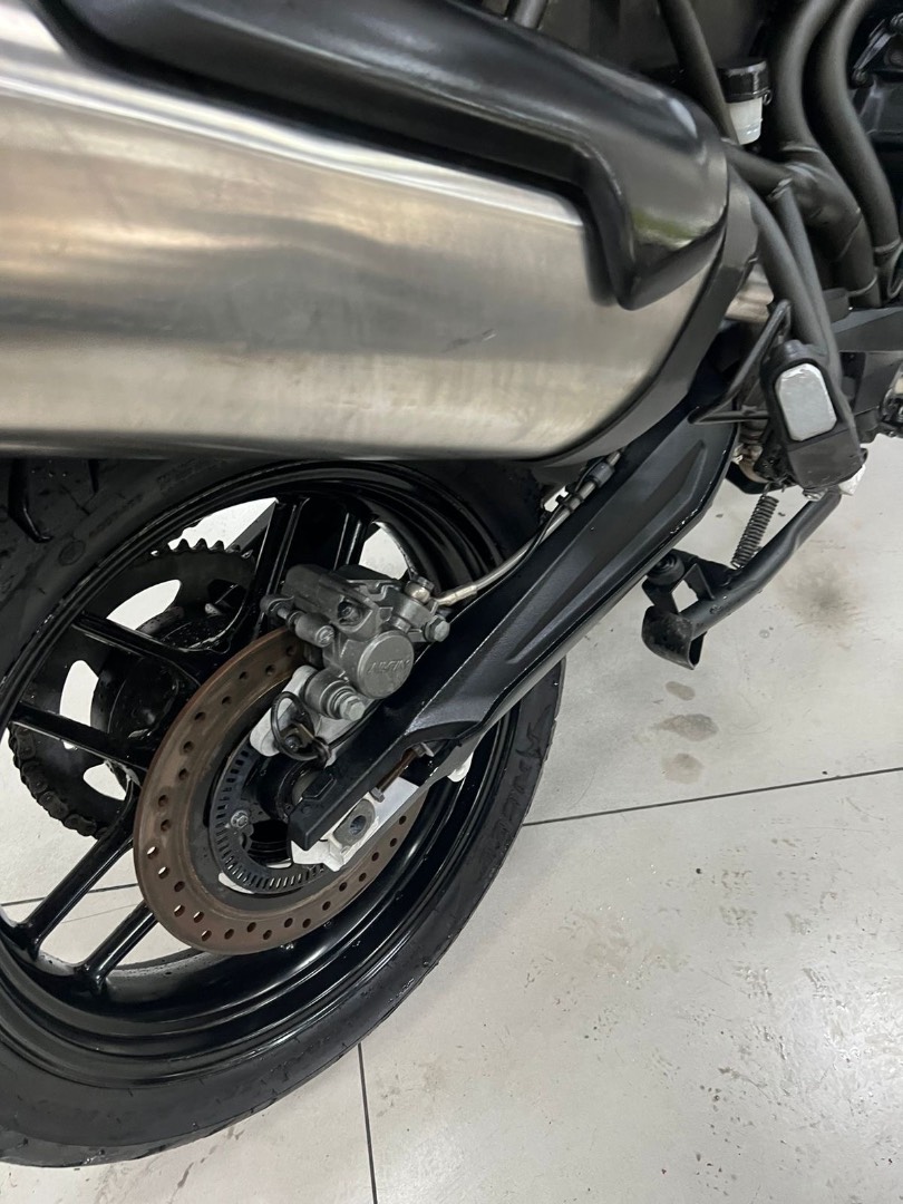 TRIUMPH TIGER 800 XRX