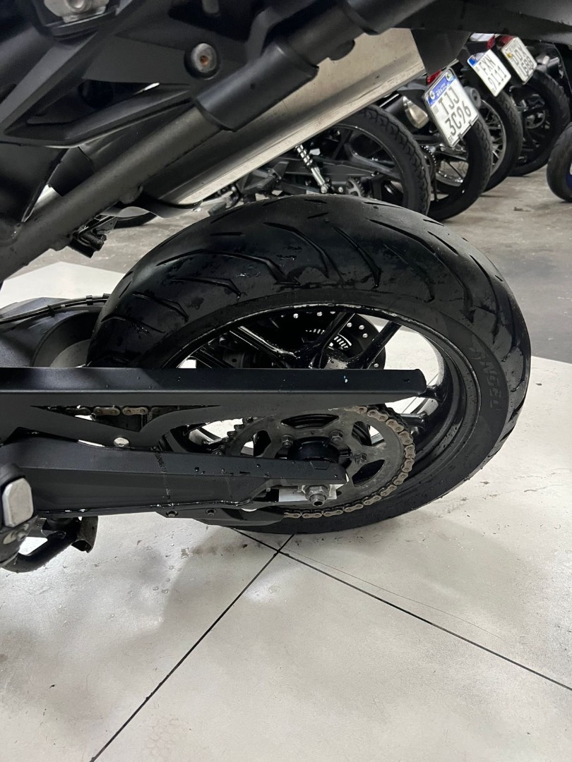 TRIUMPH TIGER 800 XRX