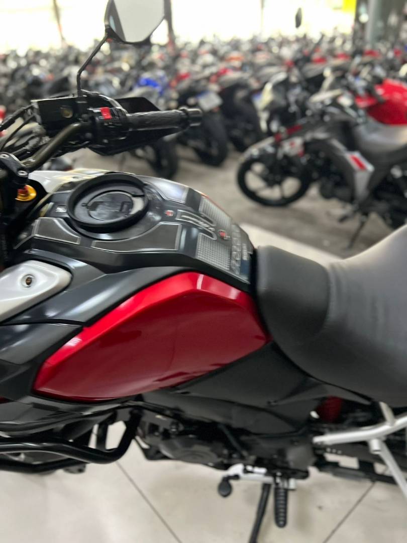 SUZUKI V STROM 1000 ABS