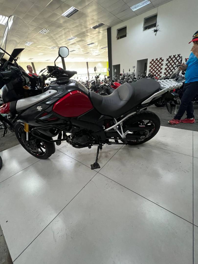 SUZUKI V STROM 1000 ABS
