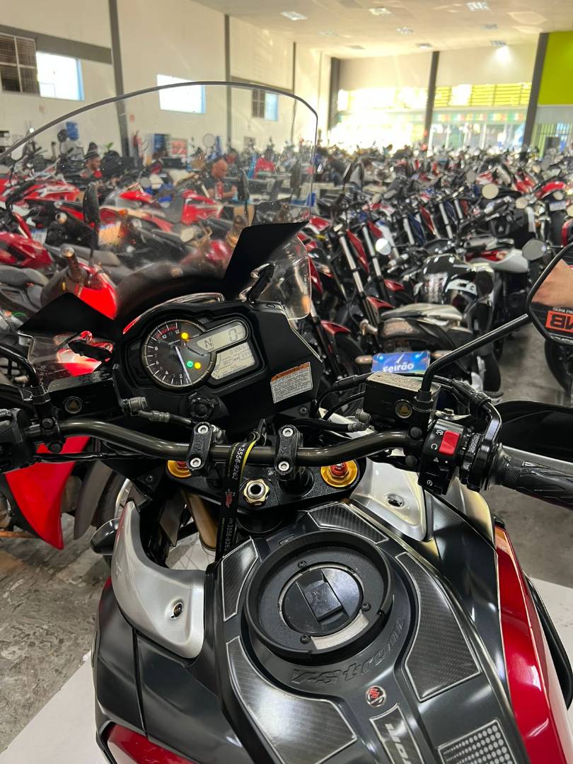 SUZUKI V STROM 1000 ABS