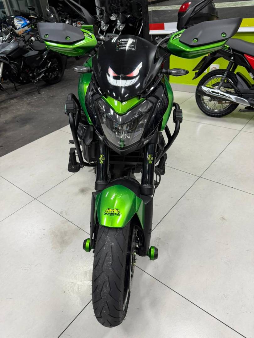 BAJAJ DOMINAR 400