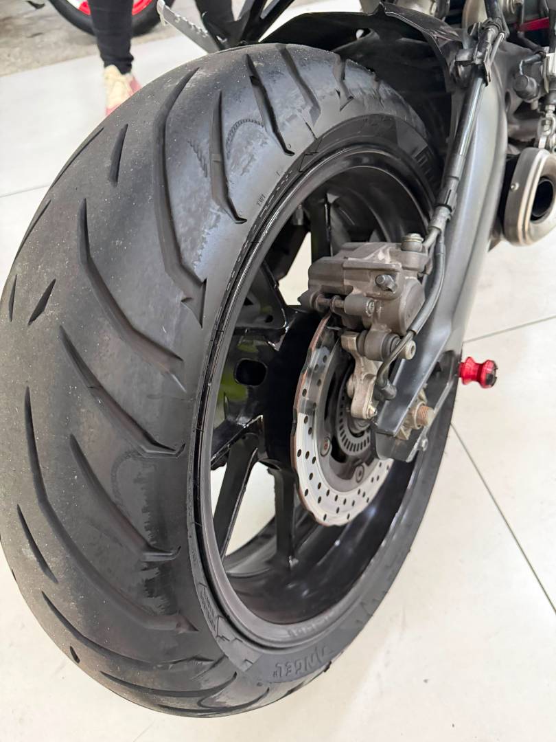 YAMAHA MT-09