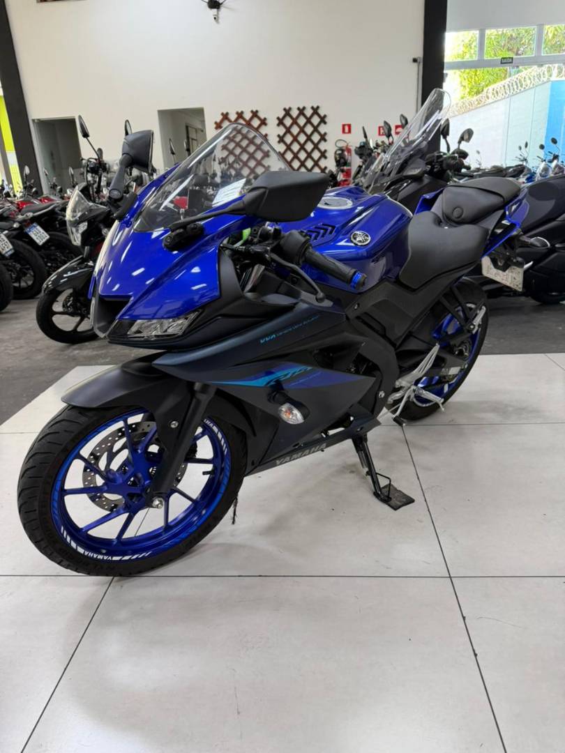YAMAHA YZF R15