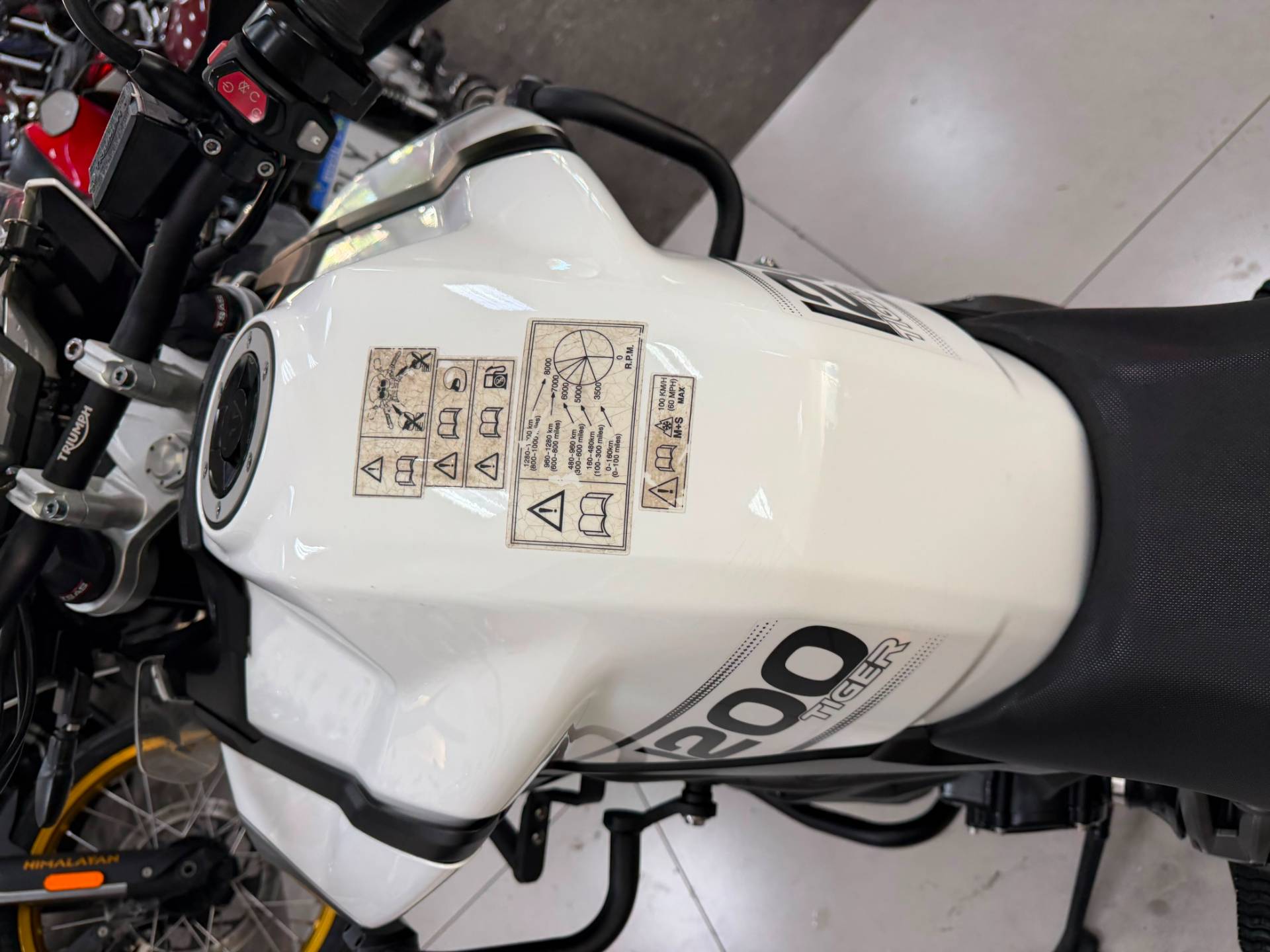 TRIUMPH TIGER 1200 XCX