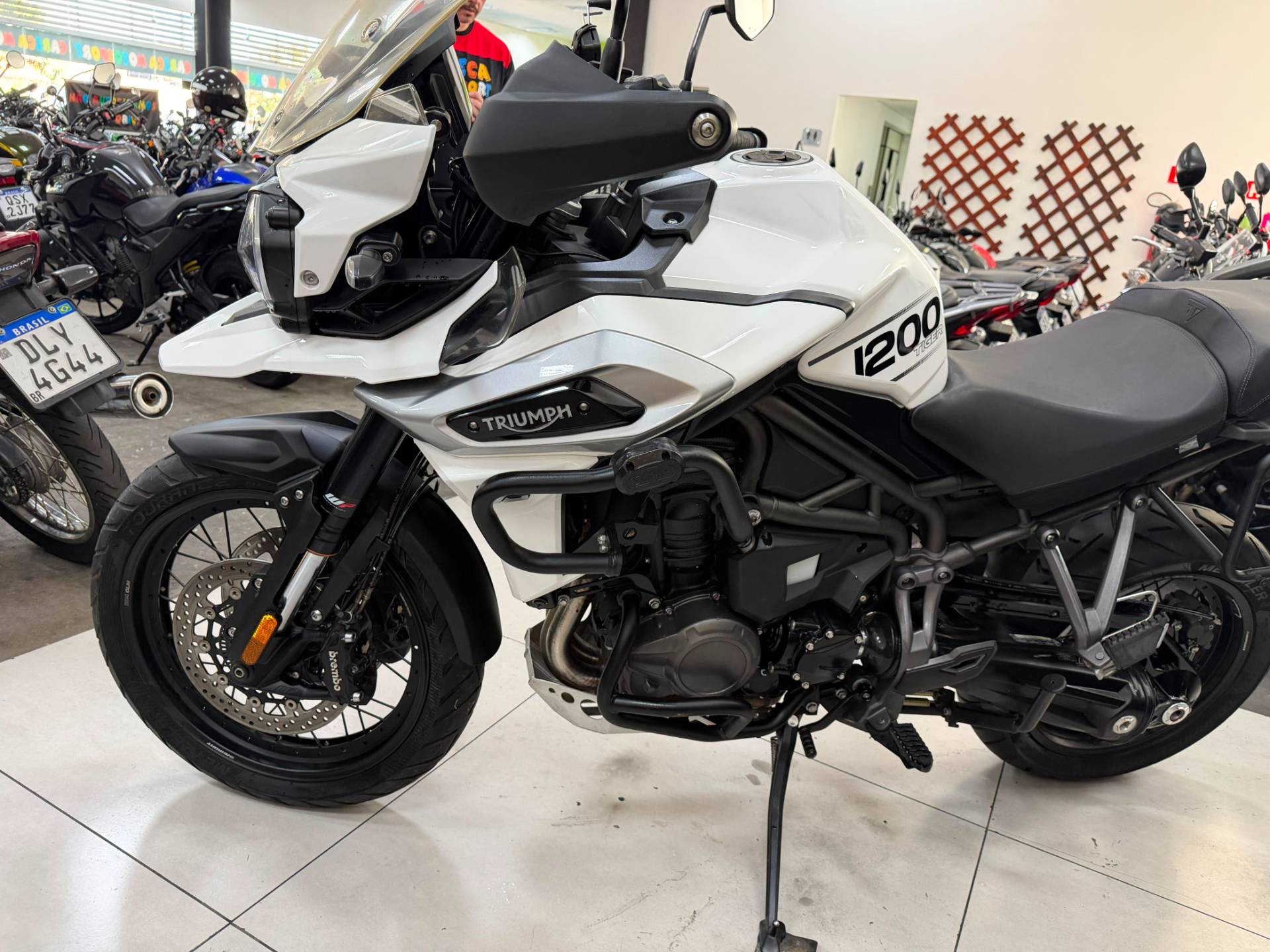 TRIUMPH TIGER 1200 XCX