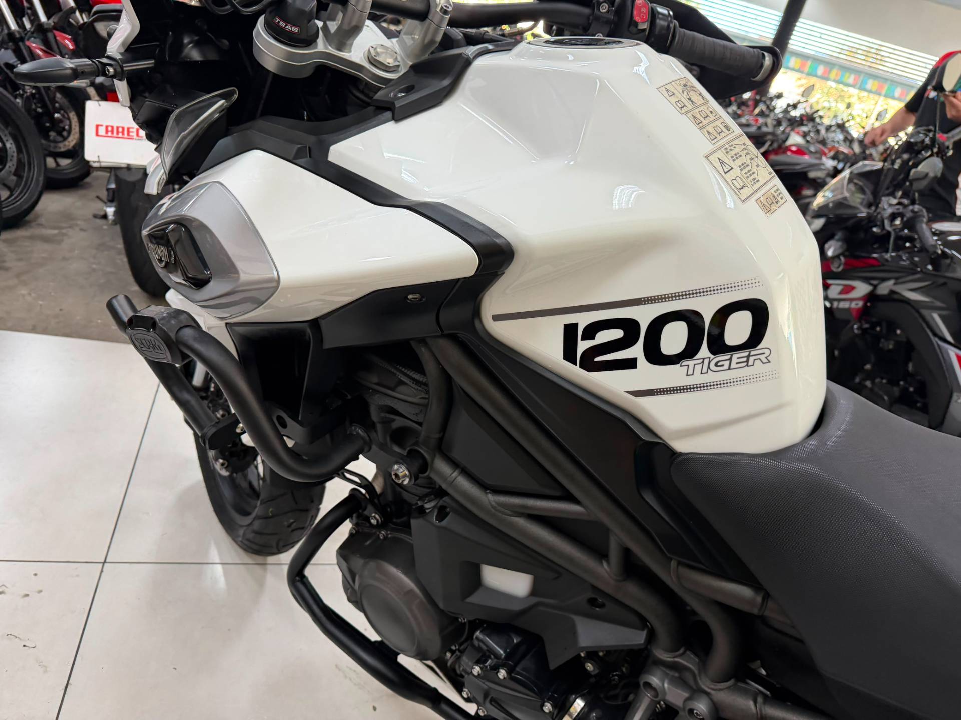 TRIUMPH TIGER 1200 XCX