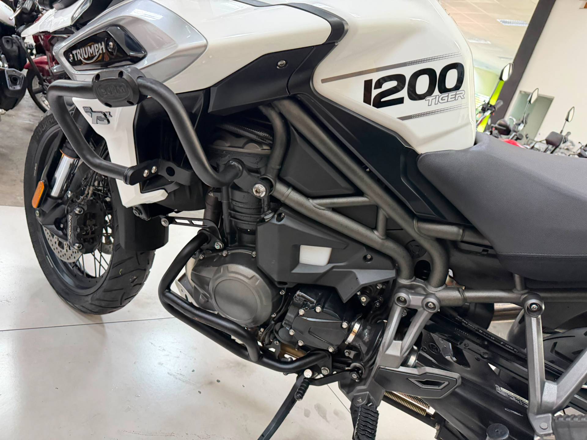 TRIUMPH TIGER 1200 XCX
