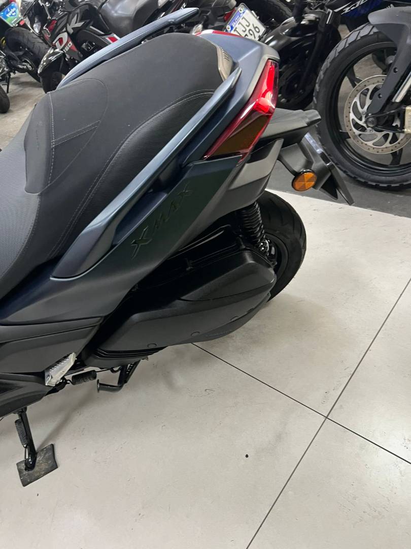 YAMAHA XMAX 250 CONNECTED ABS