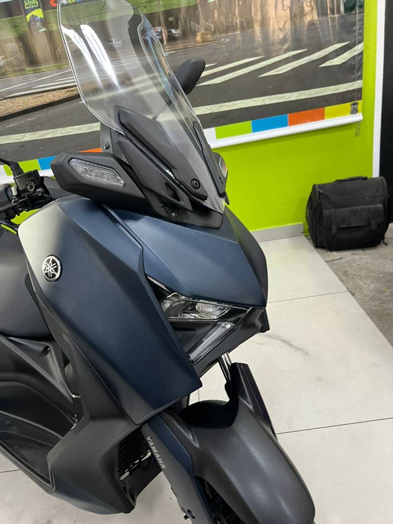 YAMAHA XMAX 250 CONNECTED ABS