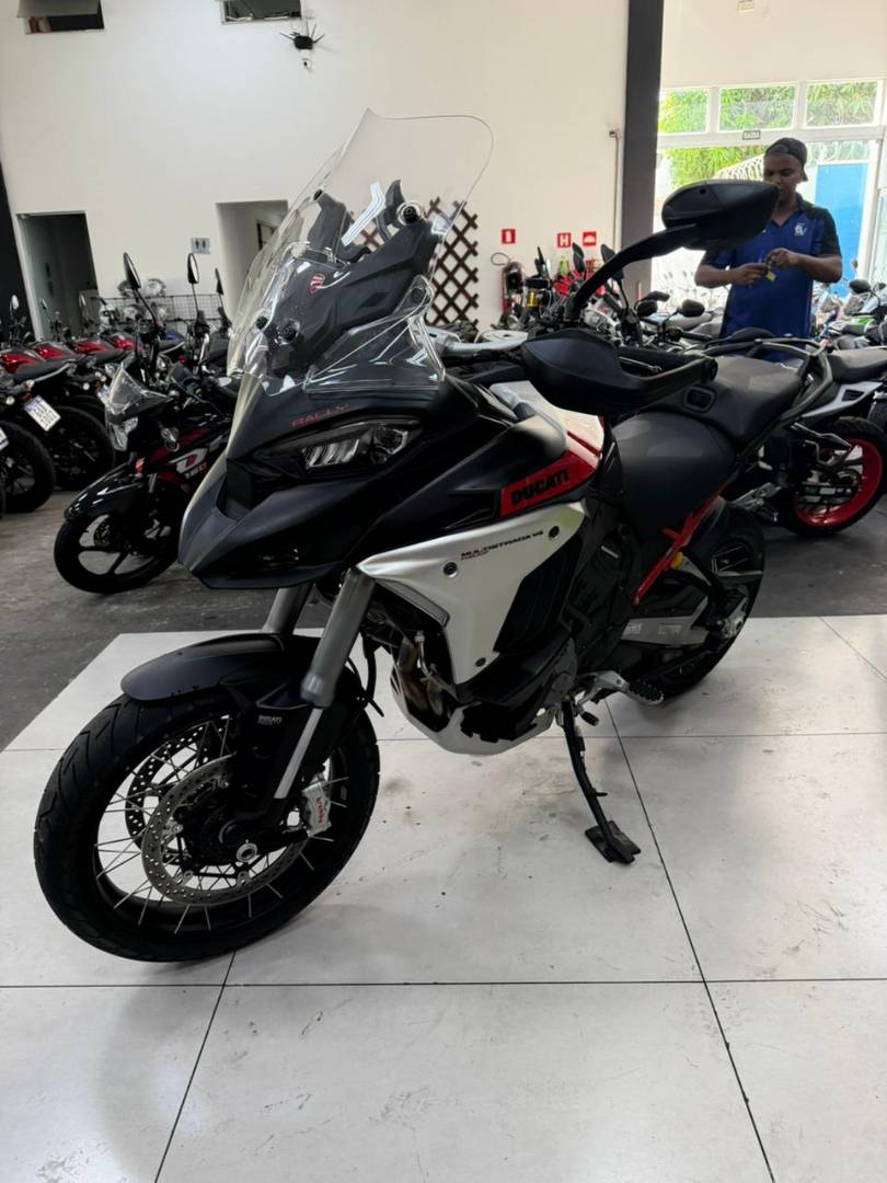 DUCATI MULTISTRADA V4S RALLY
