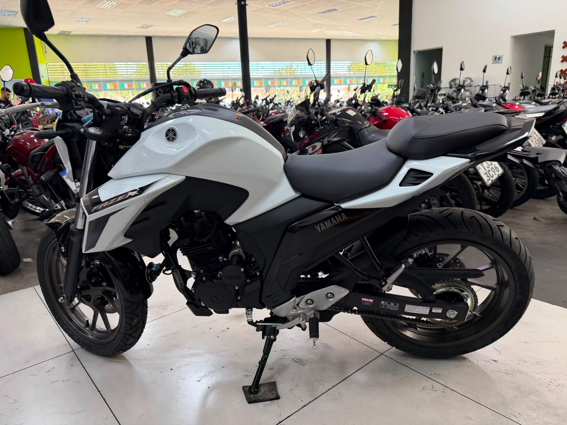 YAMAHA FAZER YS 250