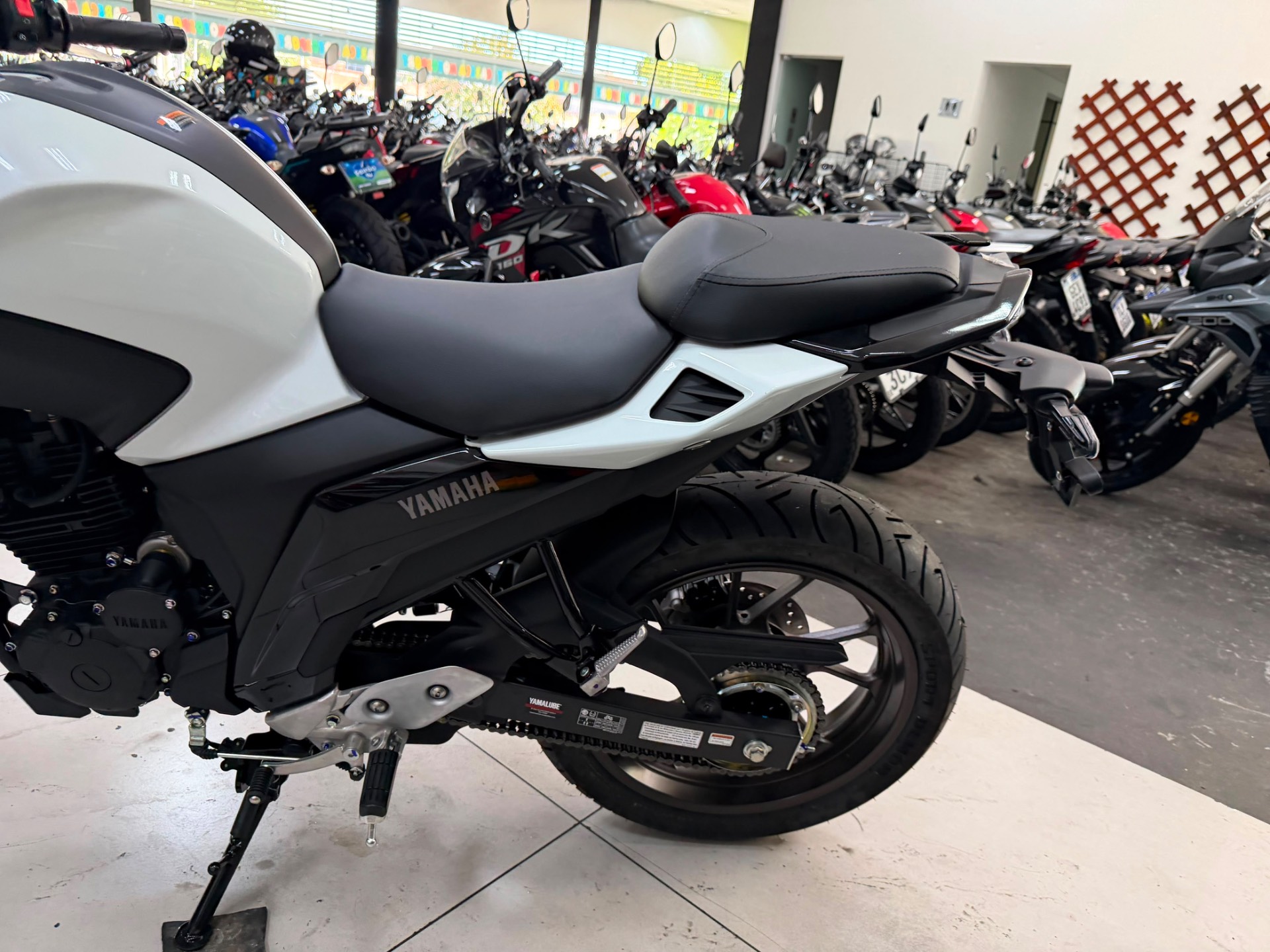 YAMAHA FAZER YS 250