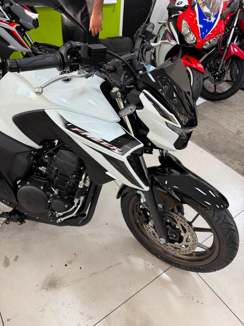 YAMAHA FAZER YS 250