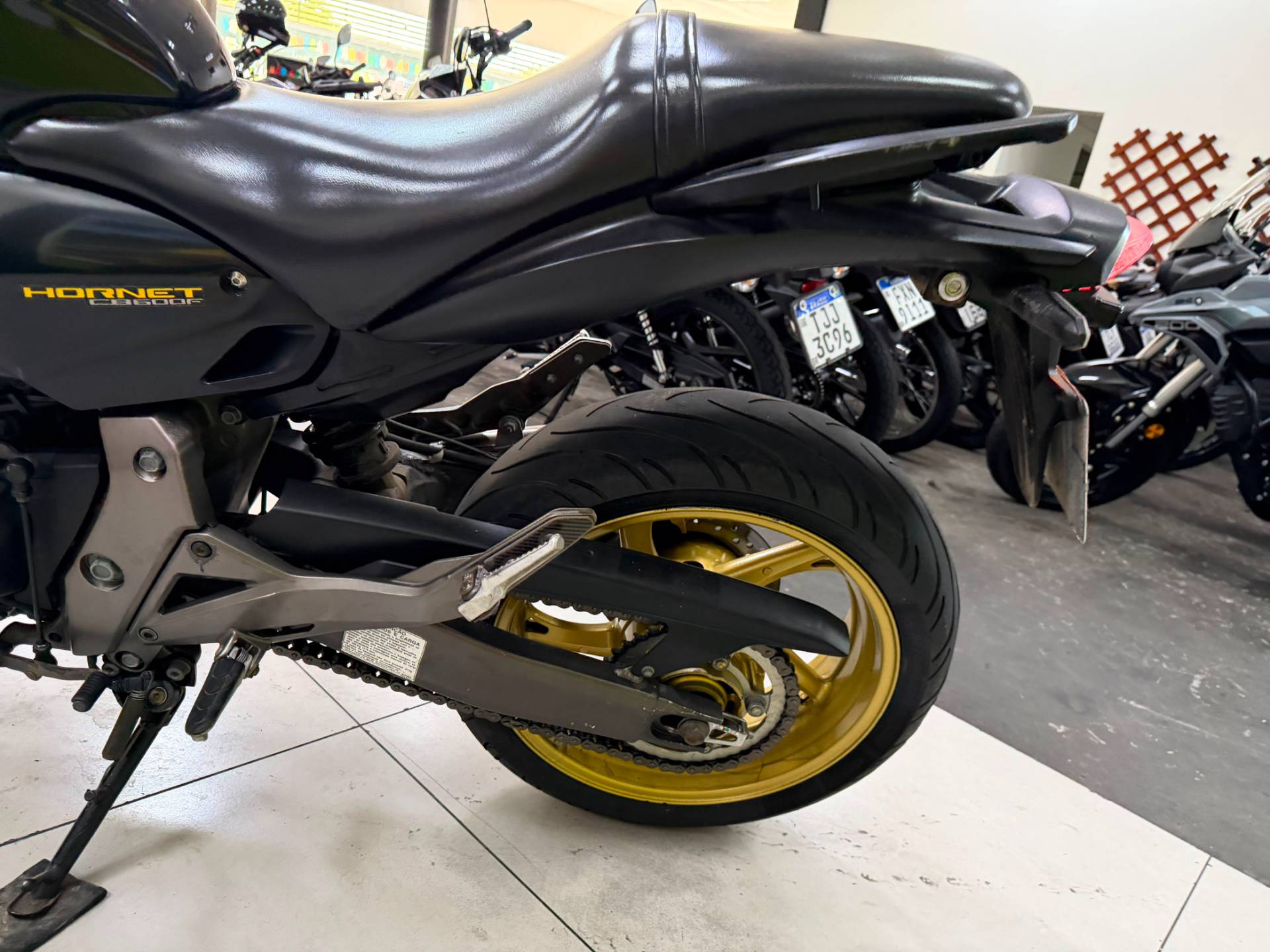 HONDA CB 600F HORNET