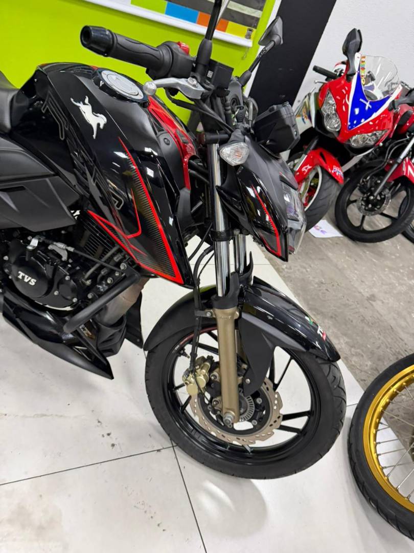 DAFRA APACHE RTR 200