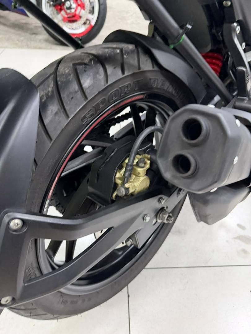 DAFRA APACHE RTR 200