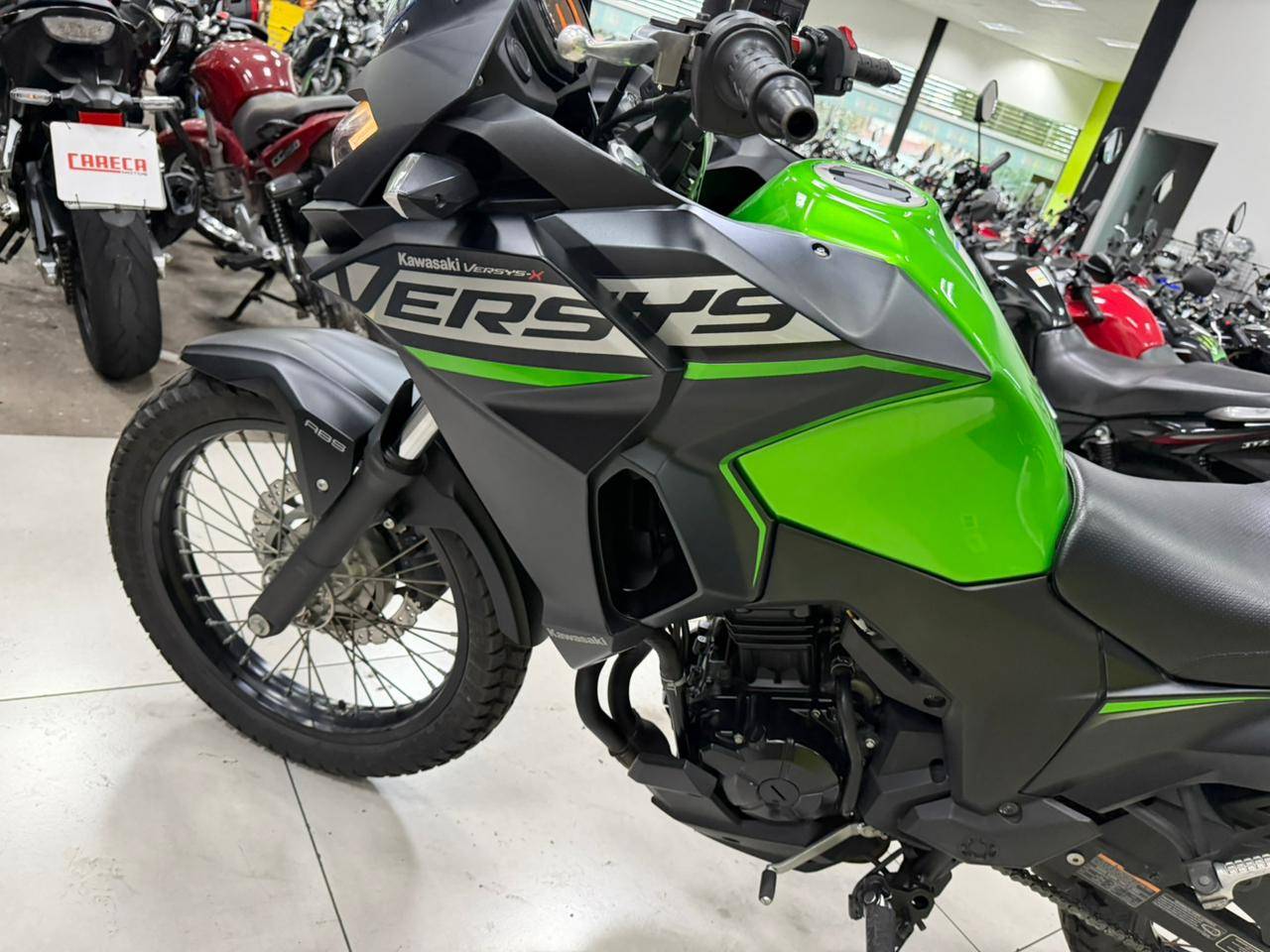 KAWASAKI VERSYS-X 300