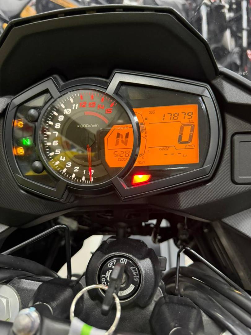 KAWASAKI VERSYS-X 300