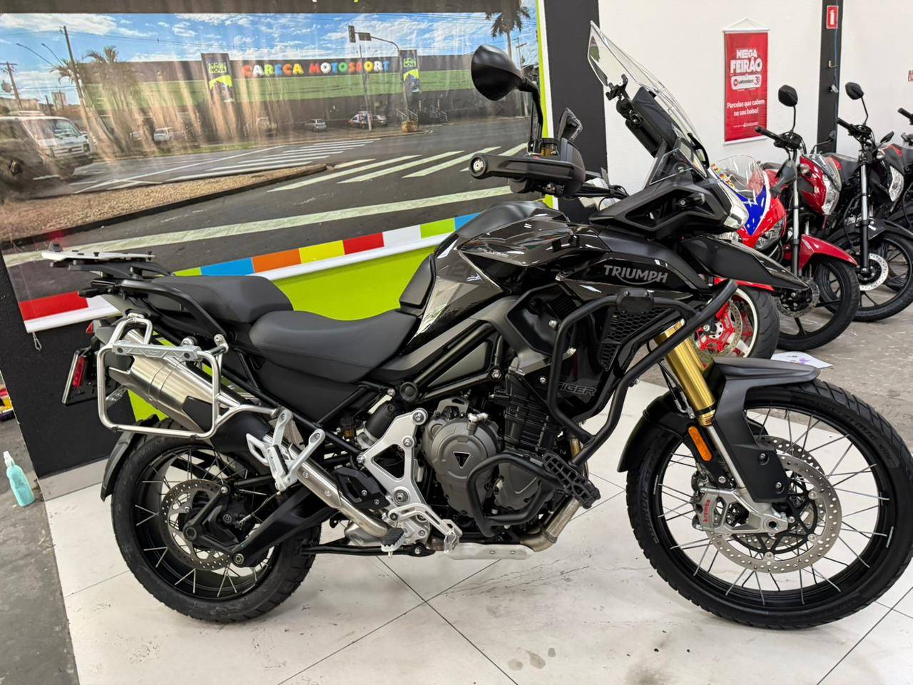 TRIUMPH TIGER 1200 RALLY BLACK EDITION