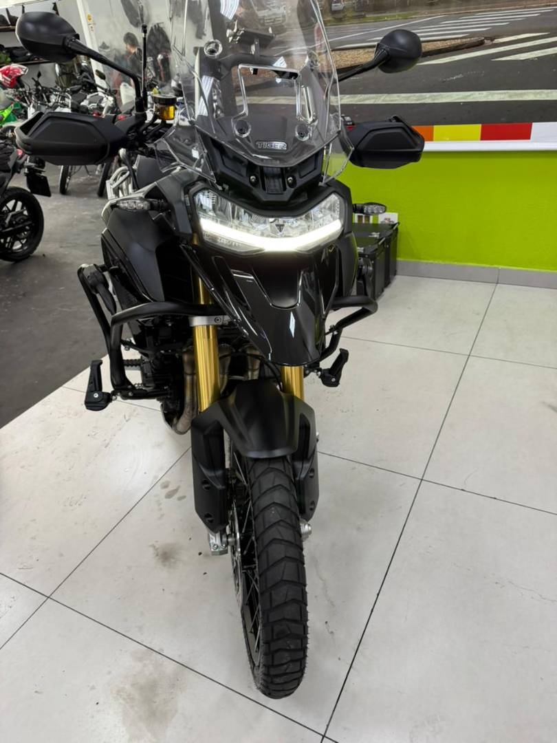 TRIUMPH TIGER 1200 RALLY BLACK EDITION