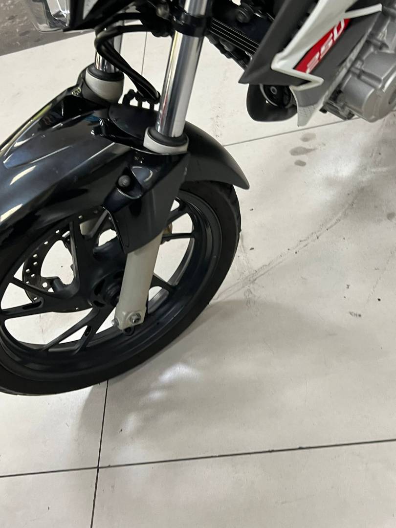 HONDA CB 250F TWISTER CBS