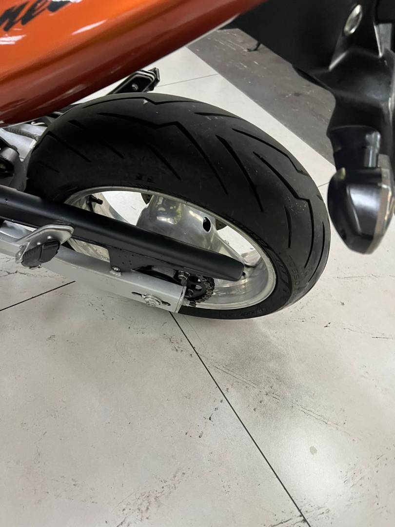 HONDA CB 600F HORNET