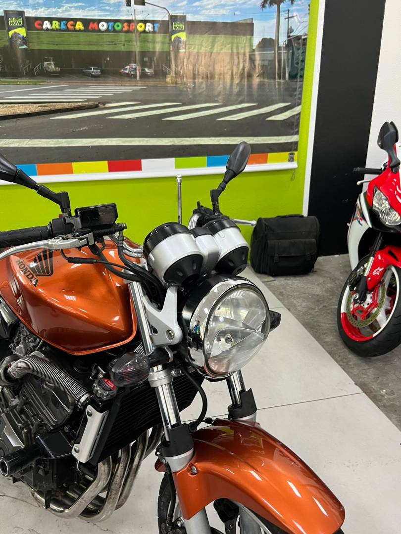 HONDA CB 600F HORNET