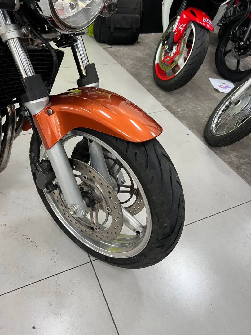 HONDA CB 600F HORNET