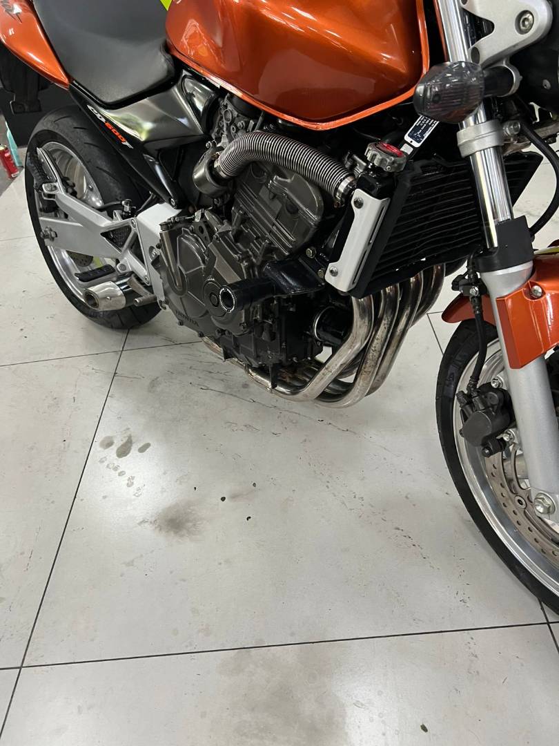 HONDA CB 600F HORNET