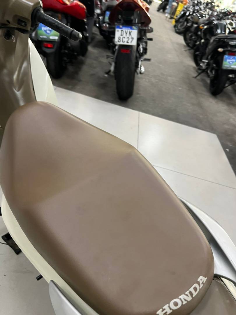 HONDA BIZ 125 ES