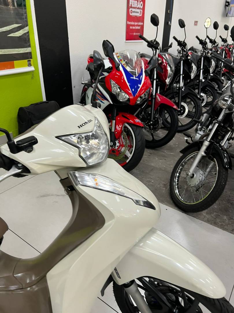 HONDA BIZ 125 ES