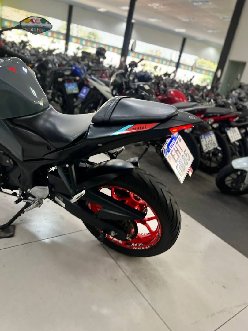 YAMAHA MT-03 ABS