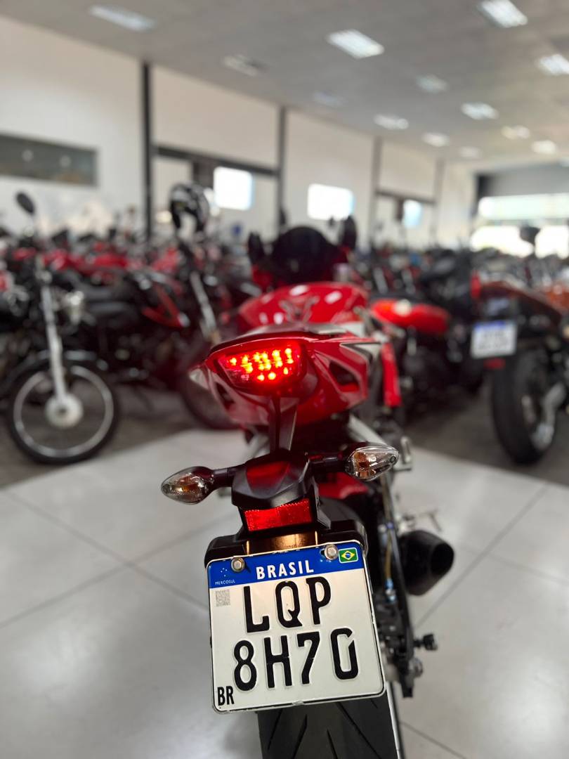 HONDA CBR 1000RR