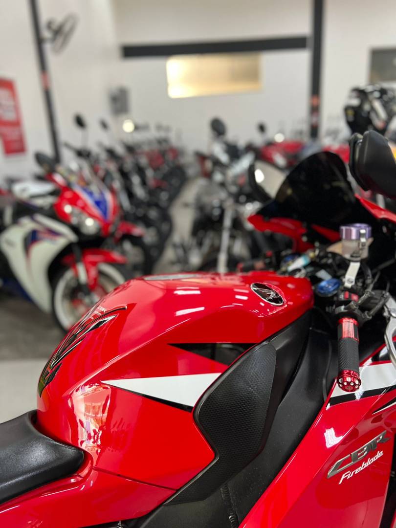 HONDA CBR 1000RR