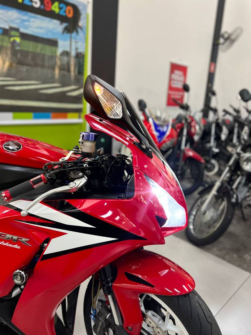 HONDA CBR 1000RR