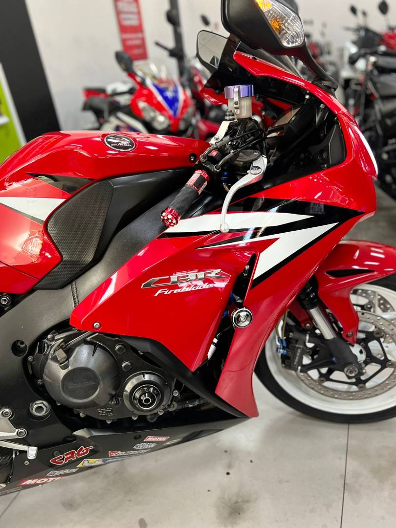 HONDA CBR 1000RR