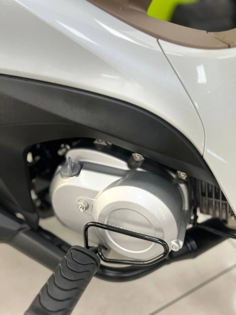 HONDA BIZ 125 ES