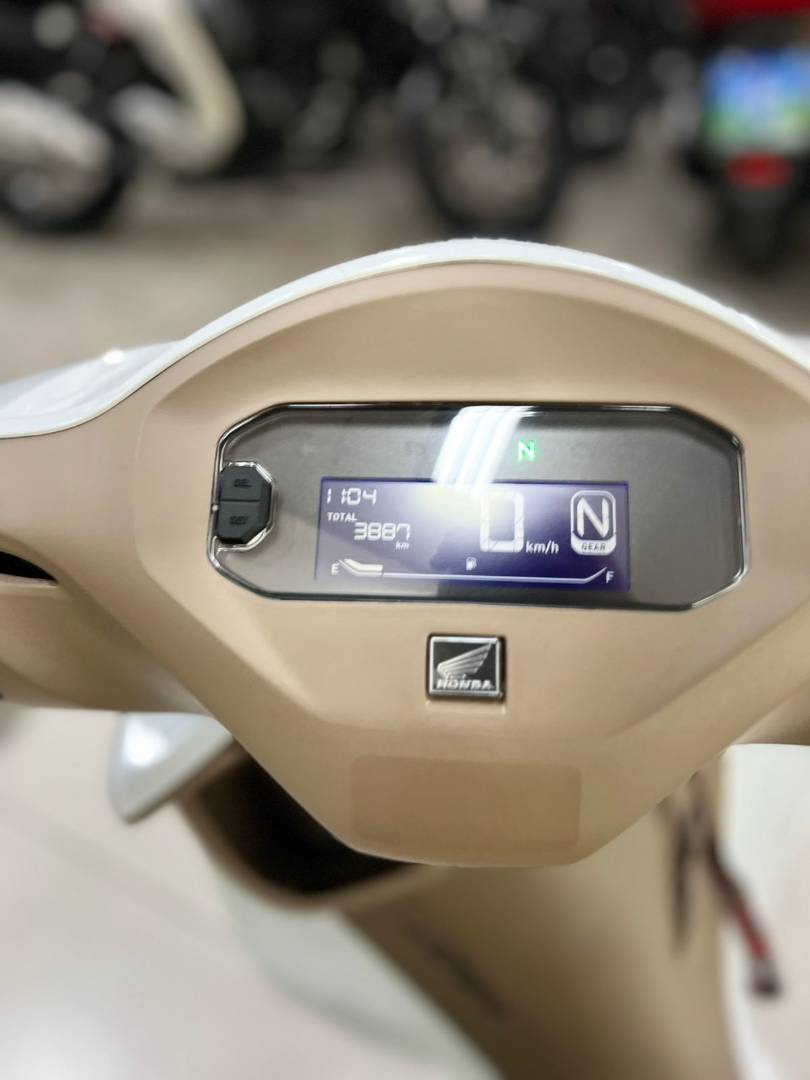 HONDA BIZ 125 ES
