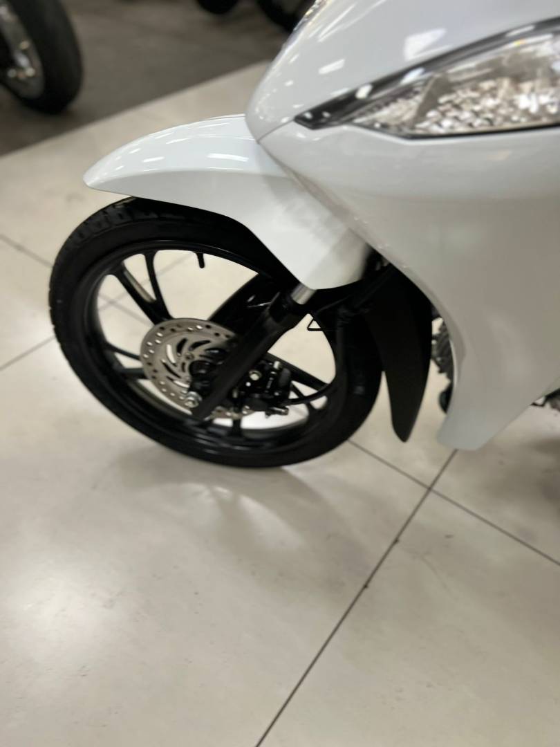 HONDA BIZ 125 ES