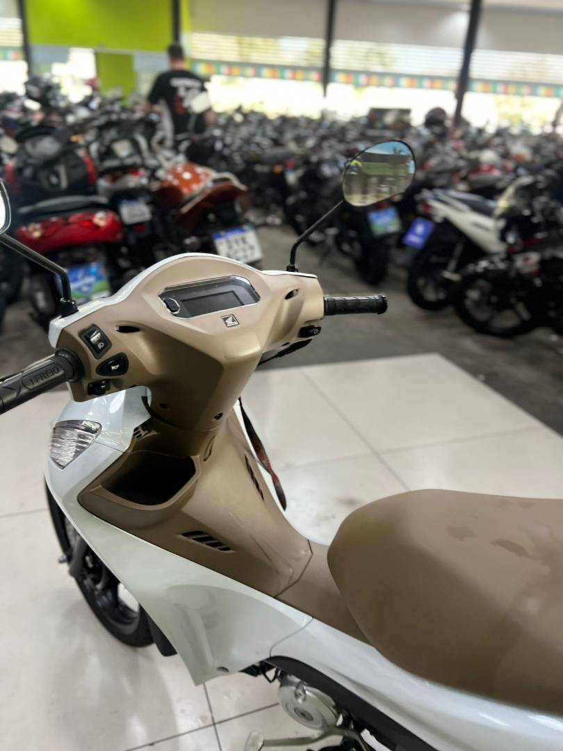 HONDA BIZ 125 ES