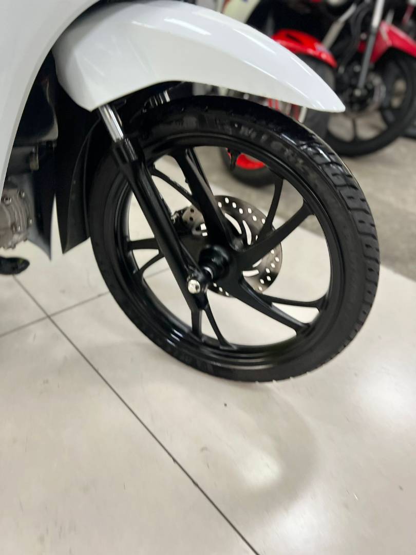 HONDA BIZ 125 ES