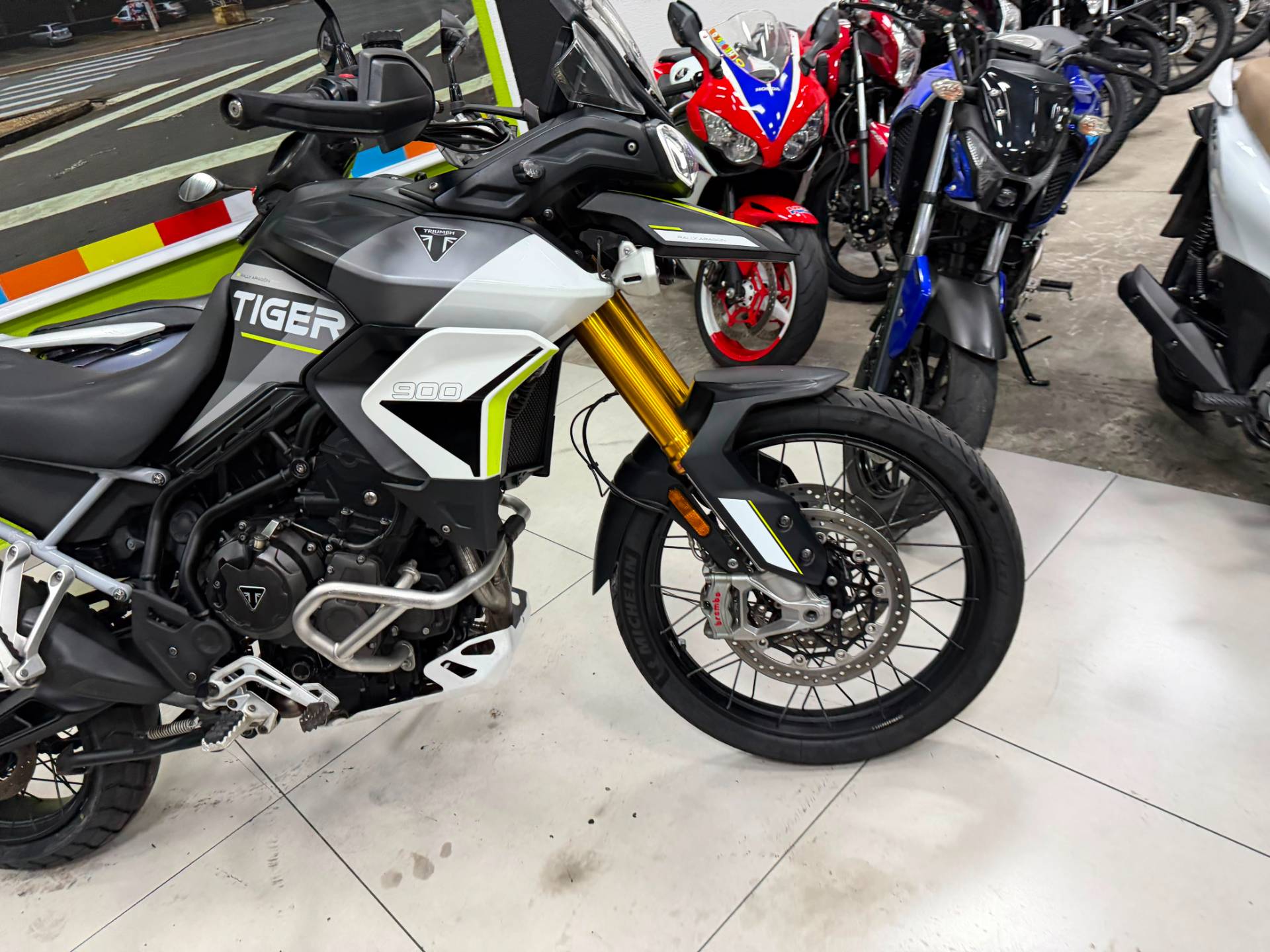 TRIUMPH TIGER 900 RALLY PRO