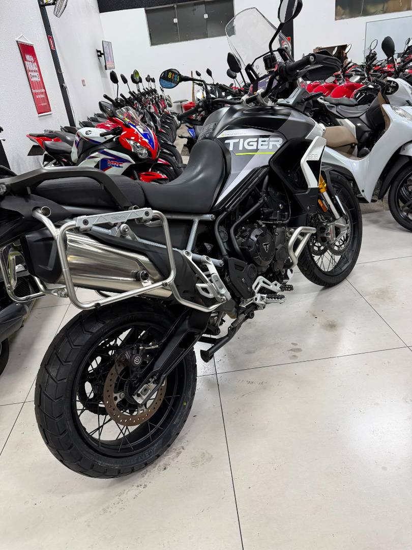 TRIUMPH TIGER 900 RALLY PRO