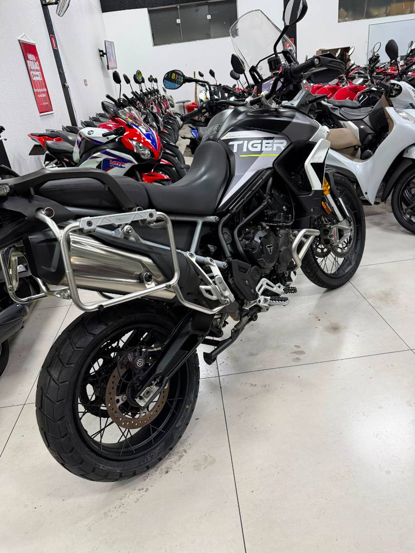 TRIUMPH TIGER 900 RALLY PRO